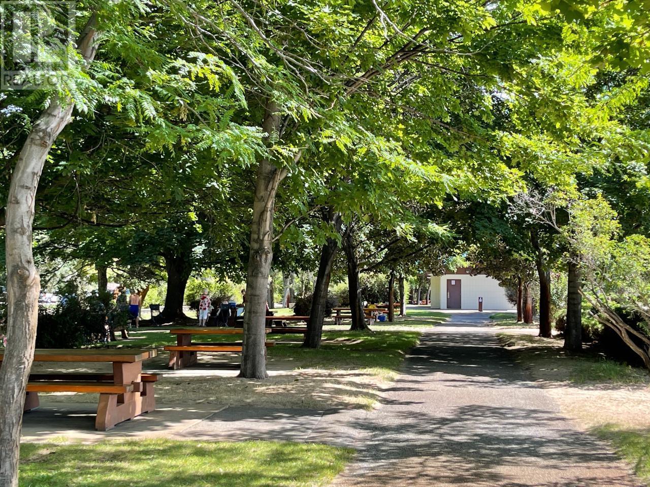 1716 Treffry Place. Summerland, British Columbia