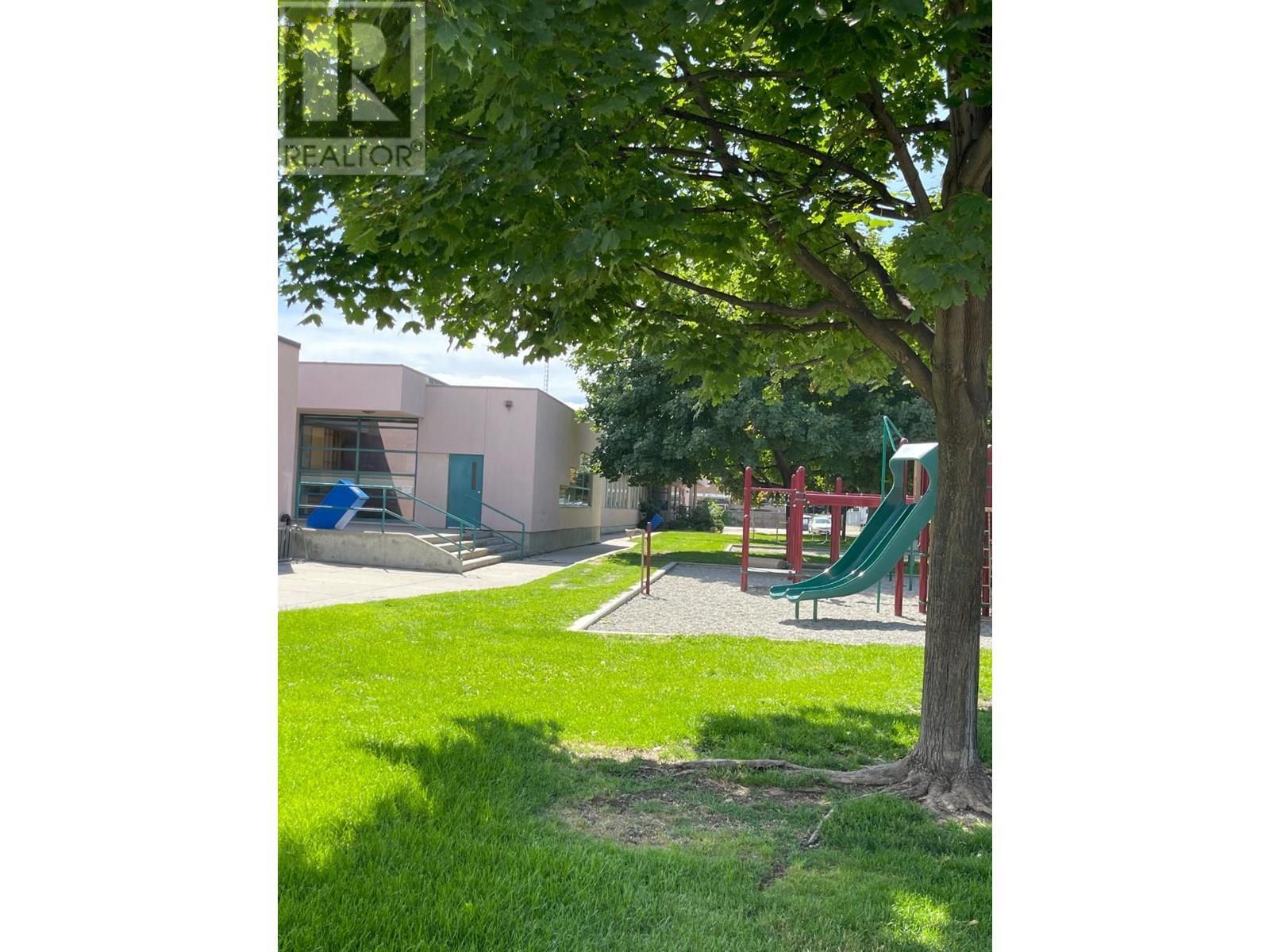 1716 Treffry Place. Summerland, British Columbia