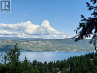 90 Crown Crescent. Vernon, British Columbia