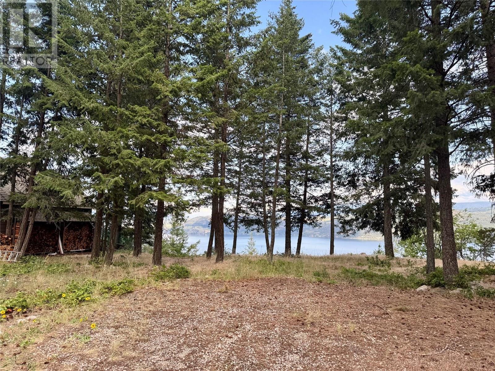 90 Crown Crescent. Vernon, British Columbia