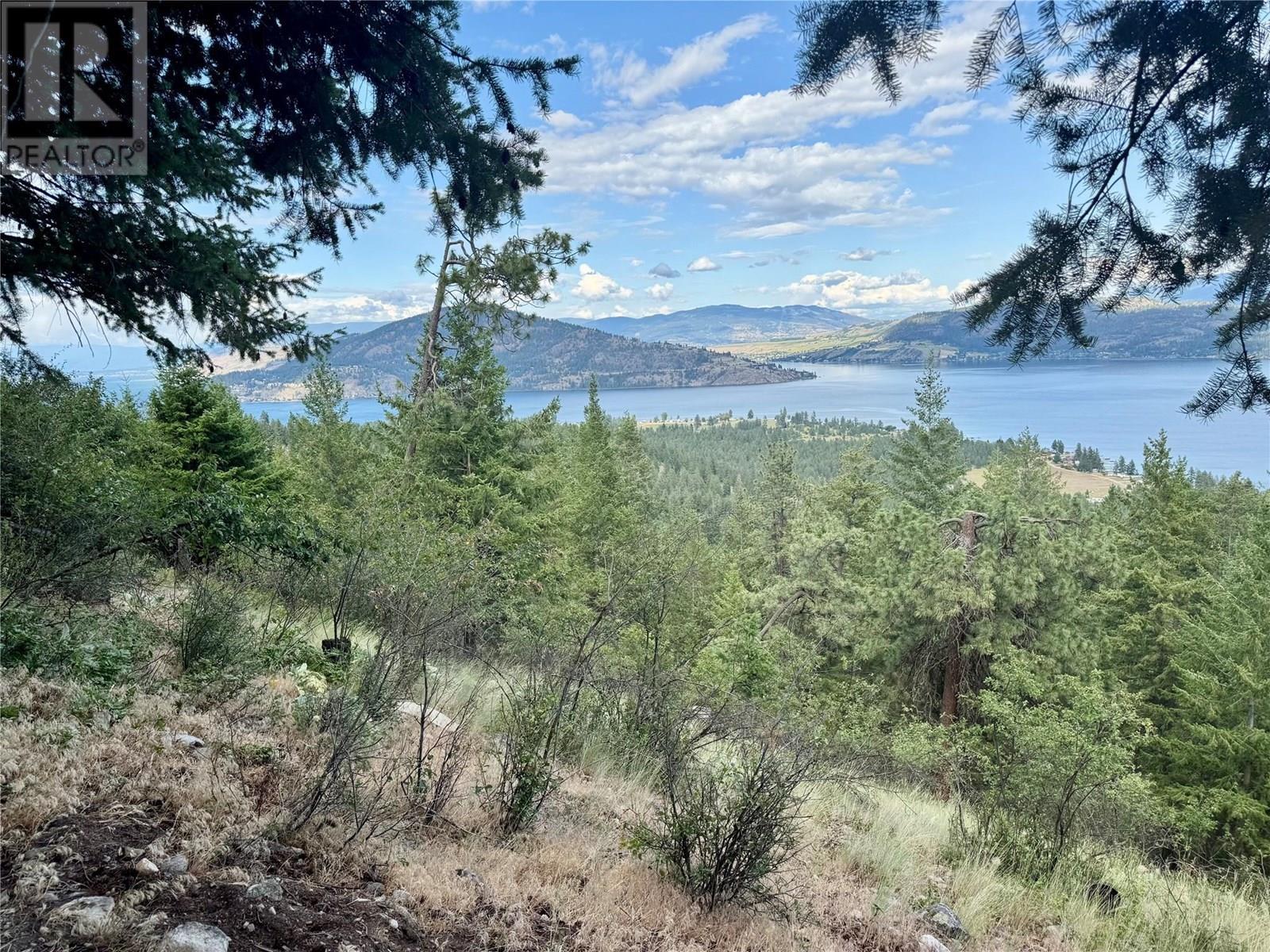 90 Crown Crescent. Vernon, British Columbia