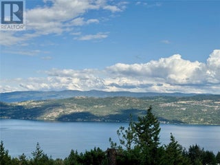 90 Crown Crescent. Vernon, British Columbia