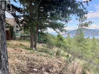 90 Crown Crescent. Vernon, British Columbia