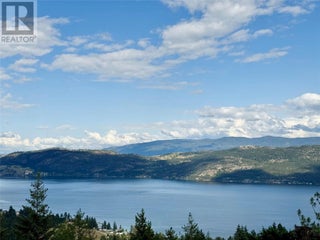 90 Crown Crescent. Vernon, British Columbia