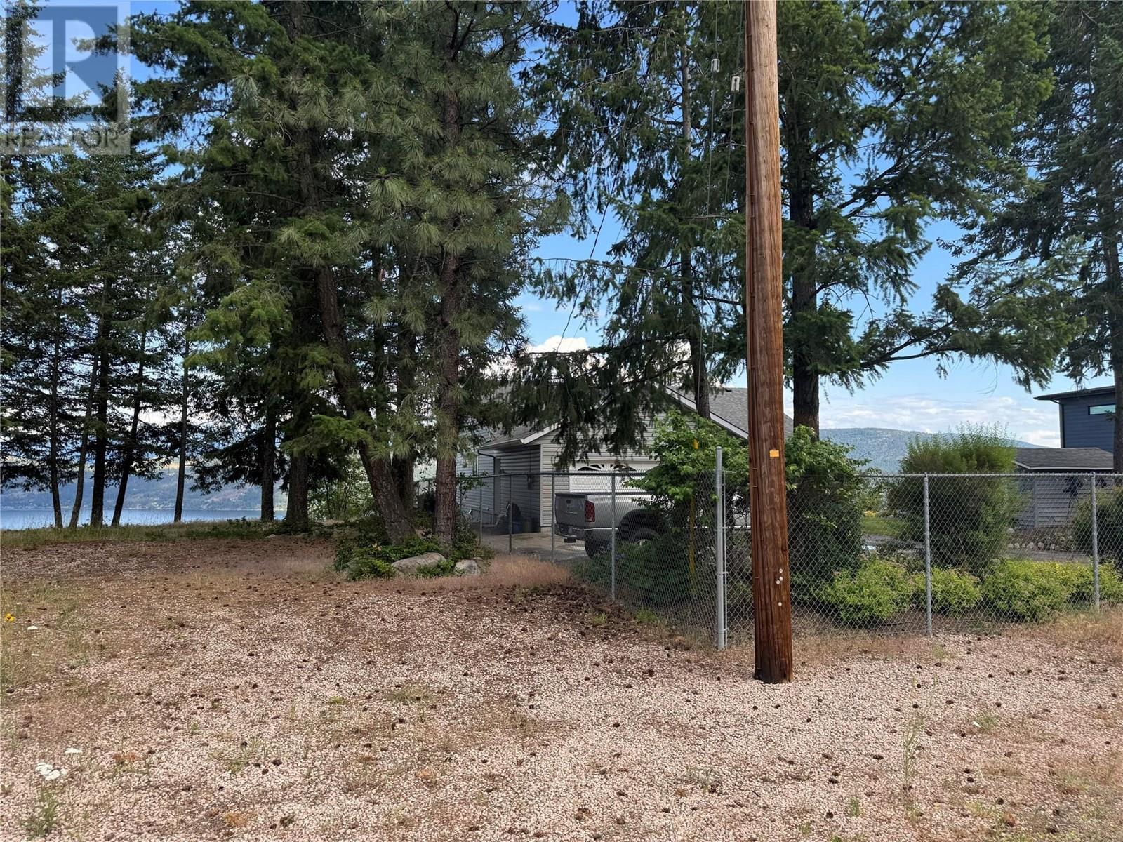 90 Crown Crescent. Vernon, British Columbia