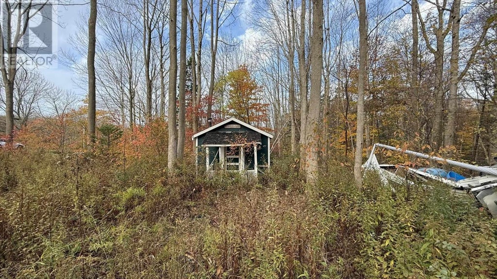 403 Easton Road, Hilltown