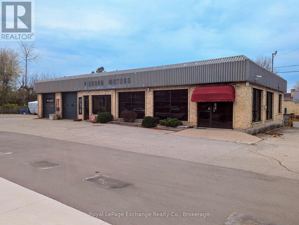 856 Queen Street, Kincardine