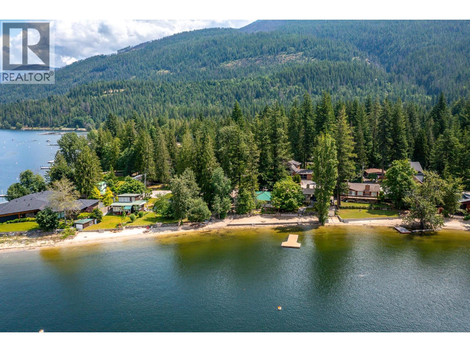 710 Westminster Road. Swansea Point, British Columbia