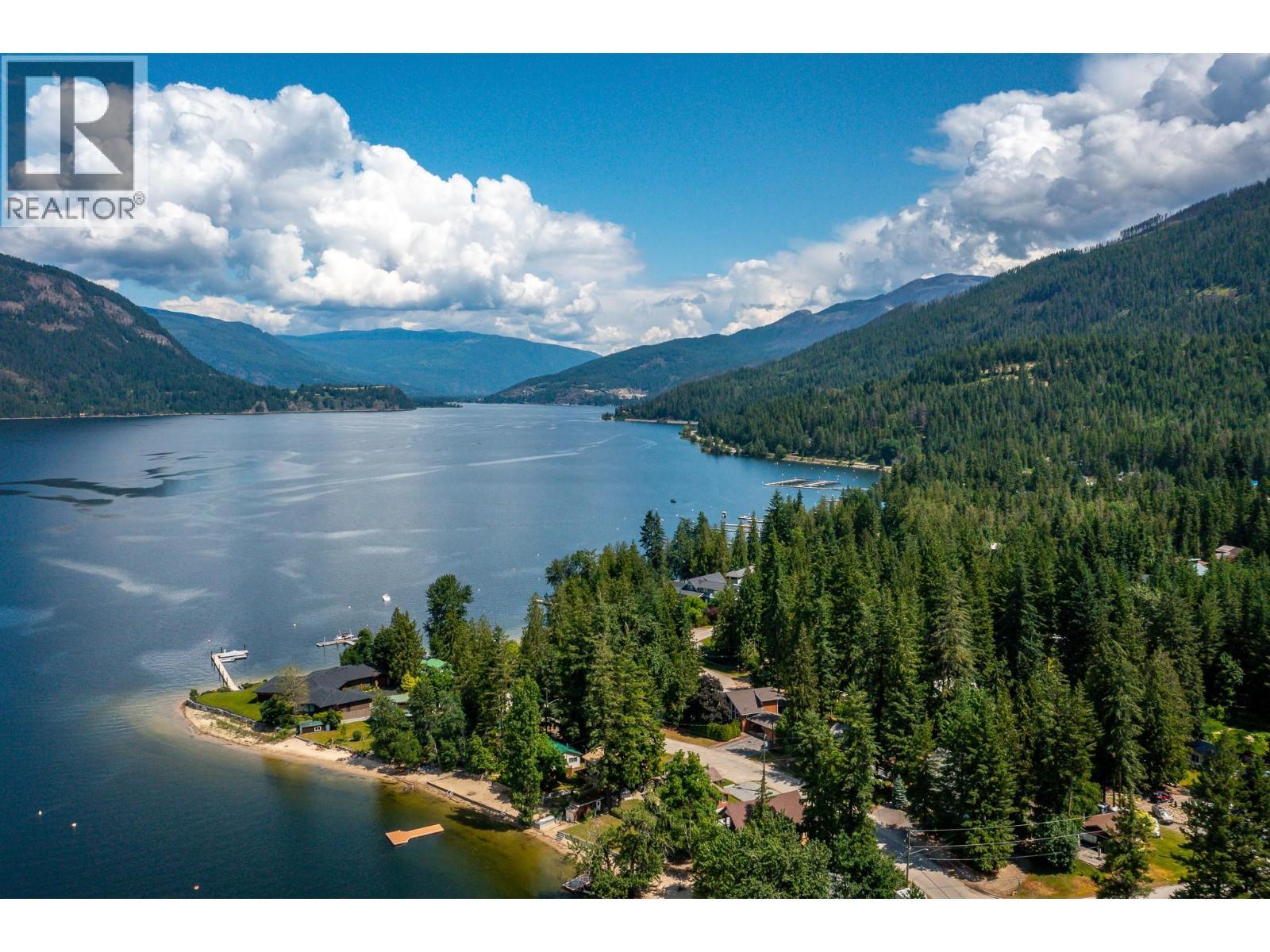 710 Westminster Road. Swansea Point, British Columbia