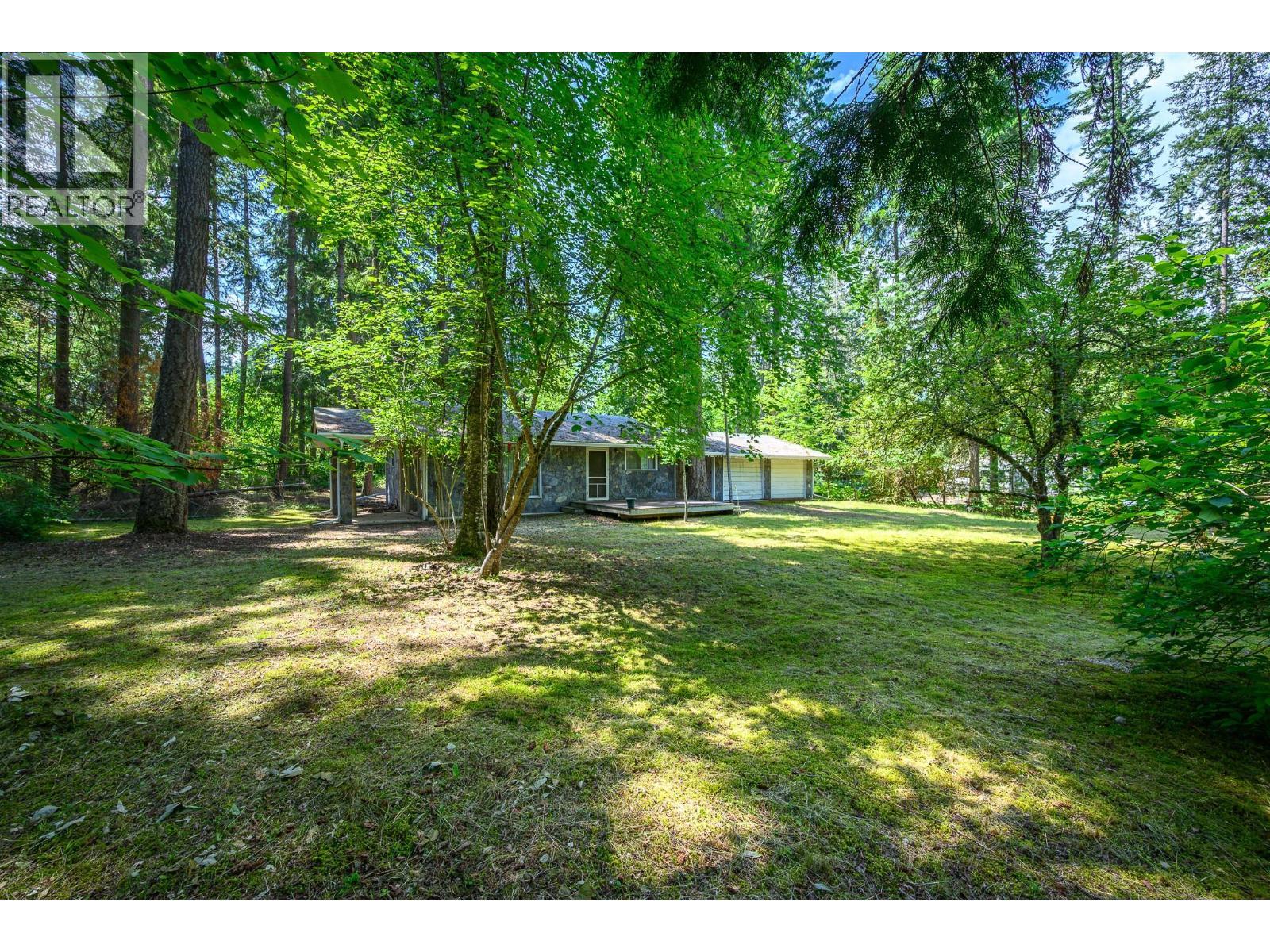 710 Westminster Road. Swansea Point, British Columbia