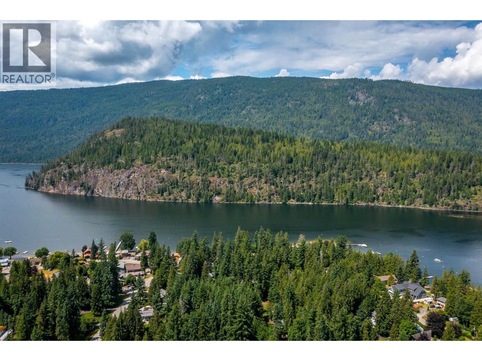 710 & 714 Westminster Road. Swansea Point, British Columbia