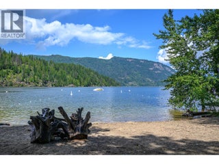 714 Westminster Road. Swansea Point, British Columbia