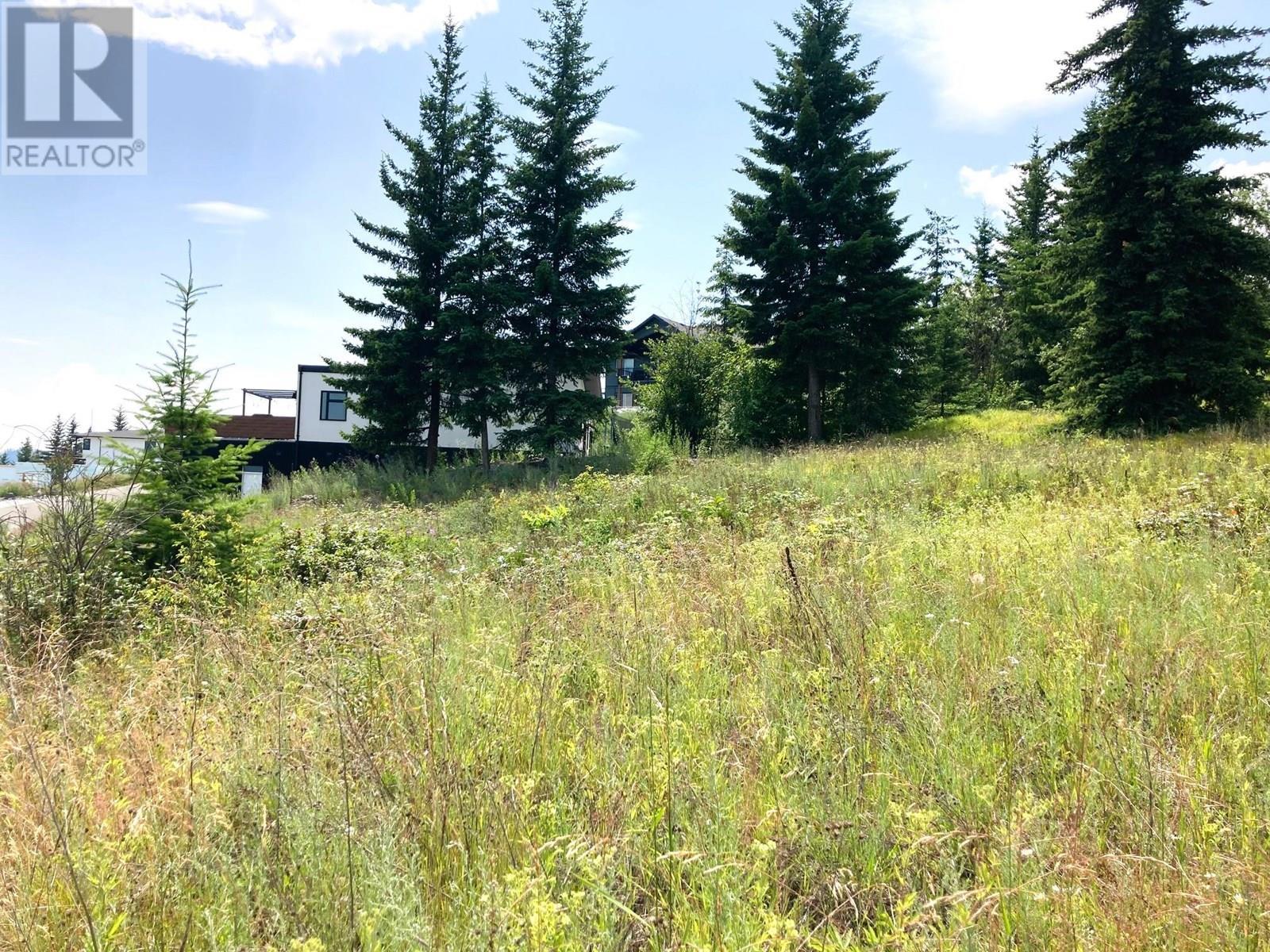 2555 Highlands Drive. Blind Bay, British Columbia