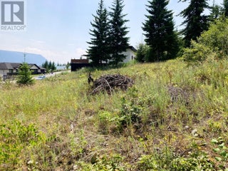 2555 Highlands Drive. Blind Bay, British Columbia