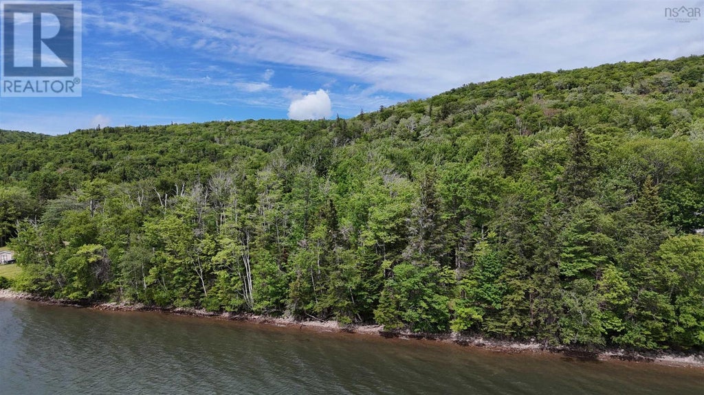 0 Highway 395, East Lake Ainslie