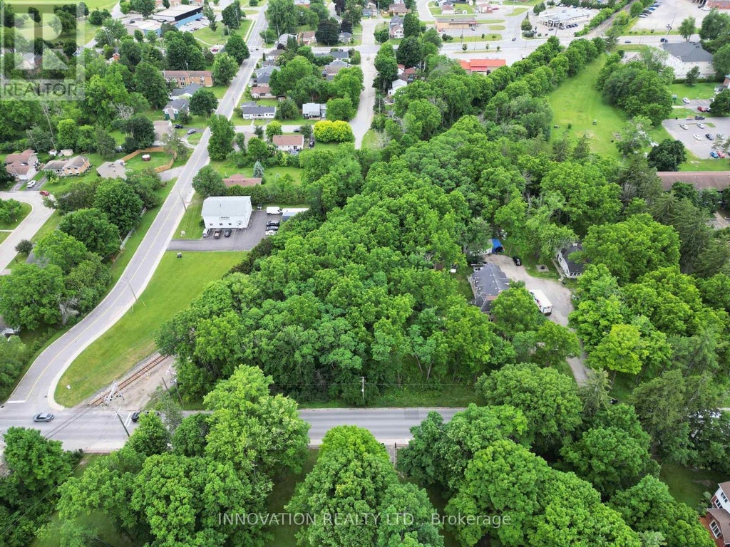 58 Drummond Street W, Perth