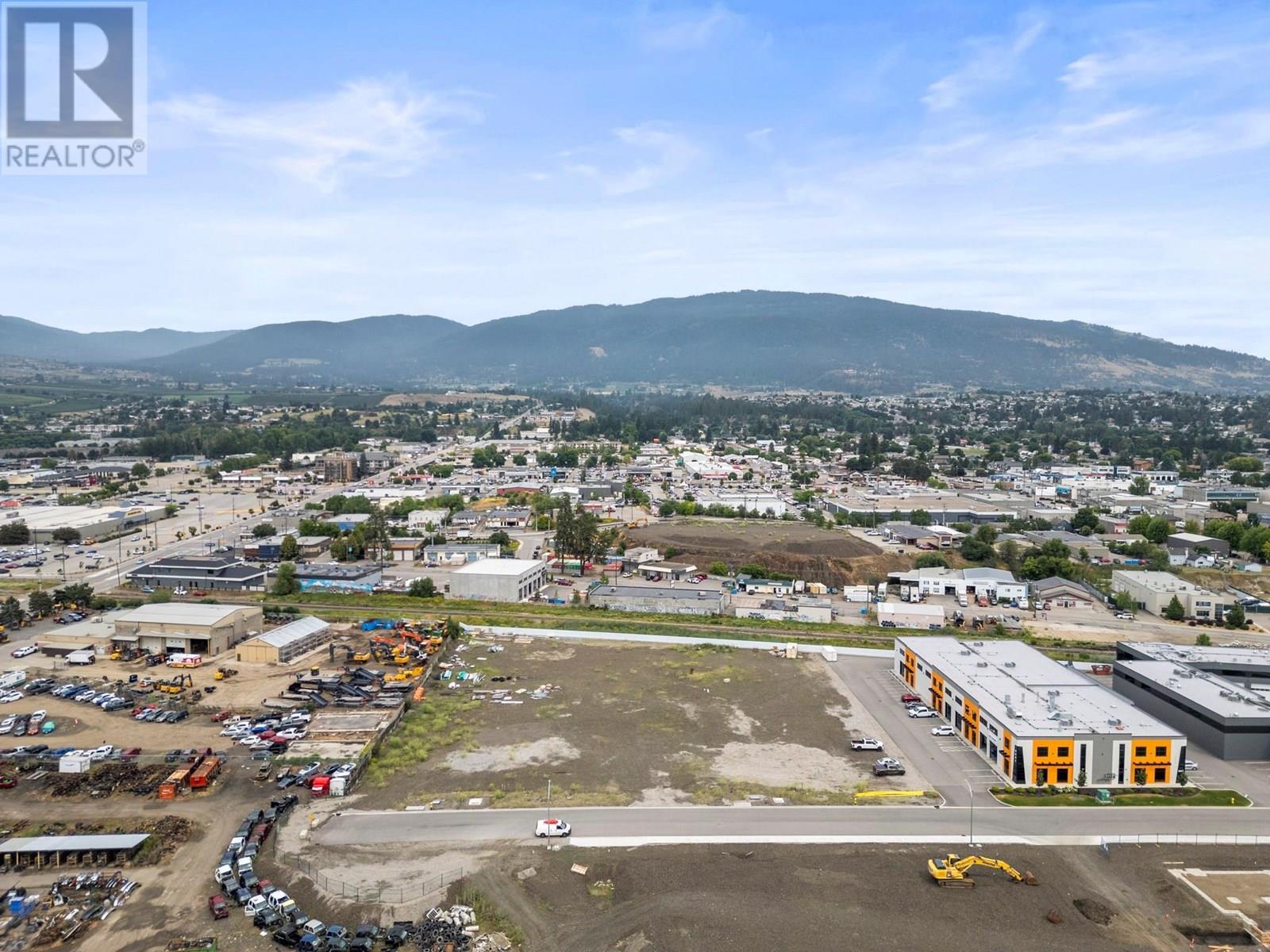 4651 Anderson Way. Vernon, British Columbia