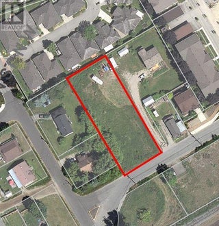 241 Beatty Avenue Nw. Salmon Arm, British Columbia