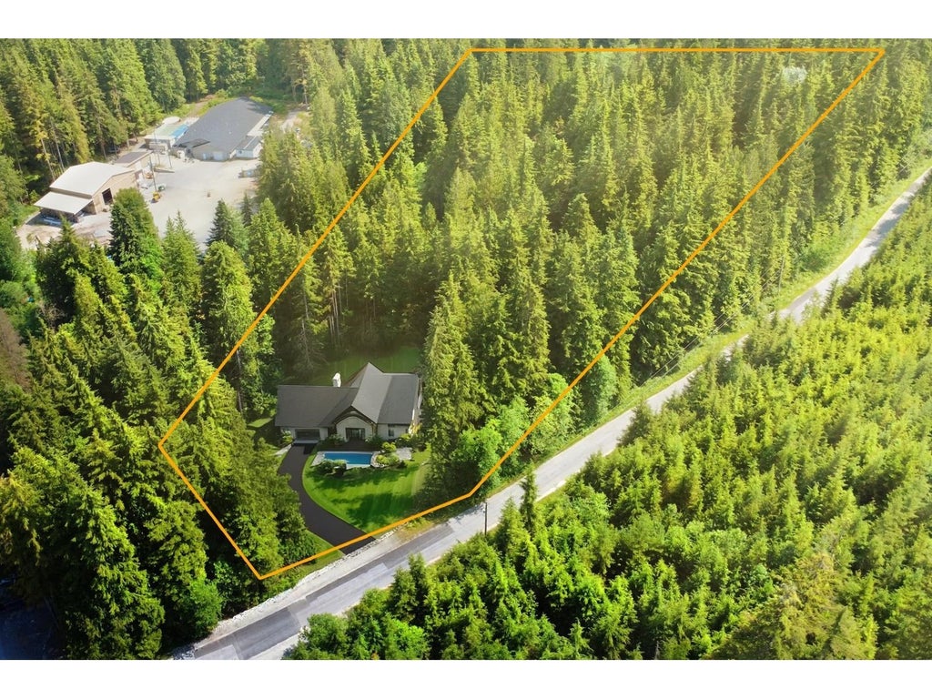 12653 Cardinal Street, Mission