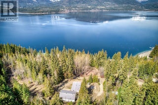 3950 Short Road. Eagle Bay, British Columbia