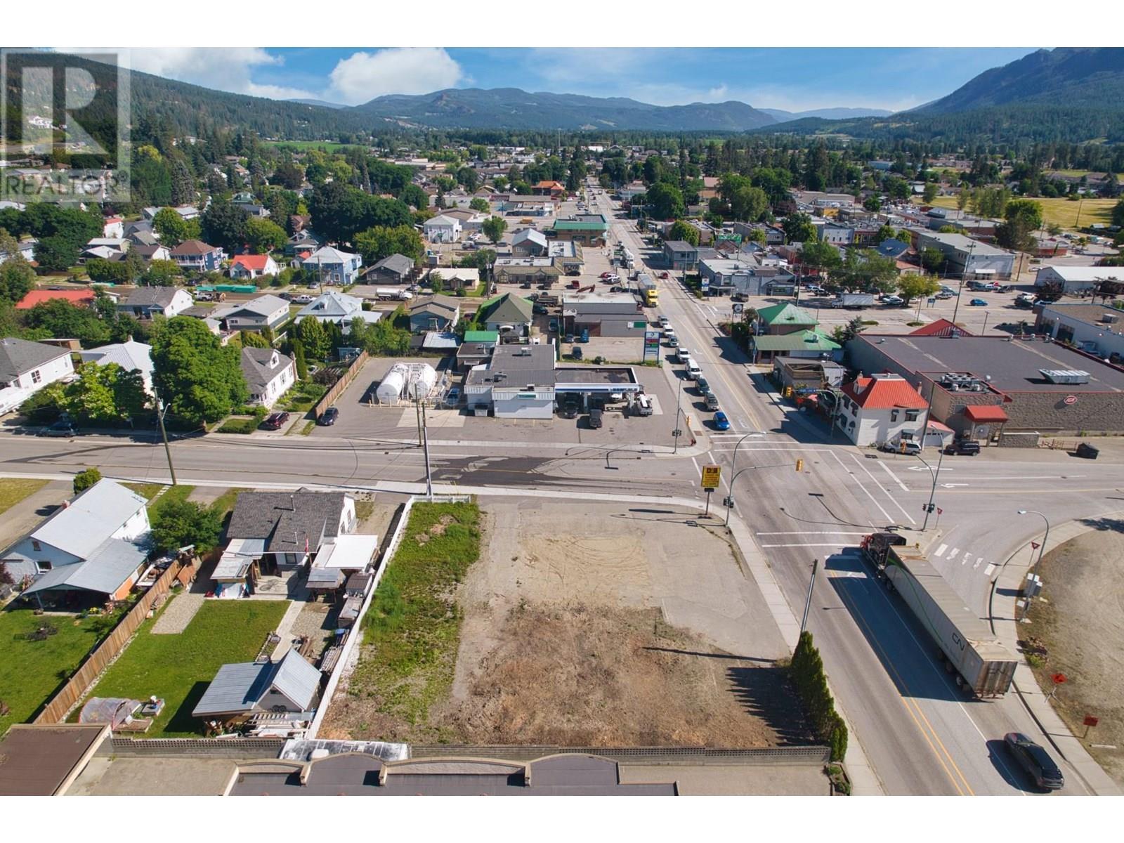 606 George Street. Enderby, British Columbia
