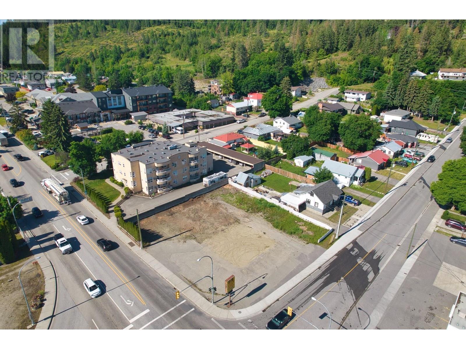 606 George Street. Enderby, British Columbia