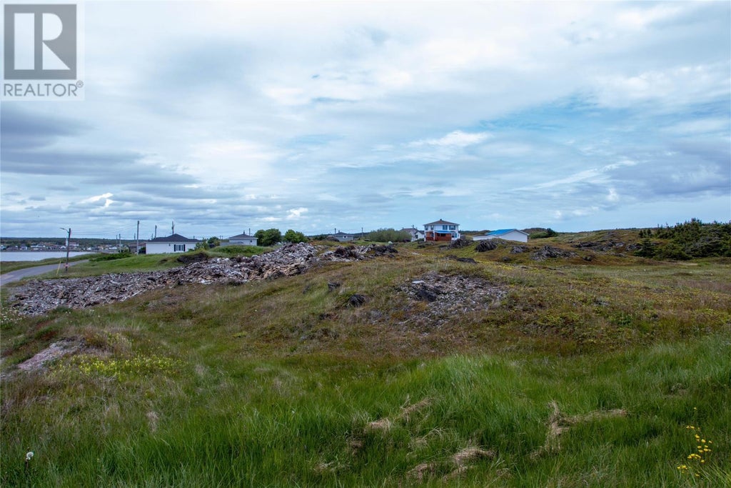 2-8 Water Street, Little Catalina