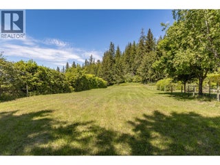 3851 10 Avenue Se. Salmon Arm, British Columbia