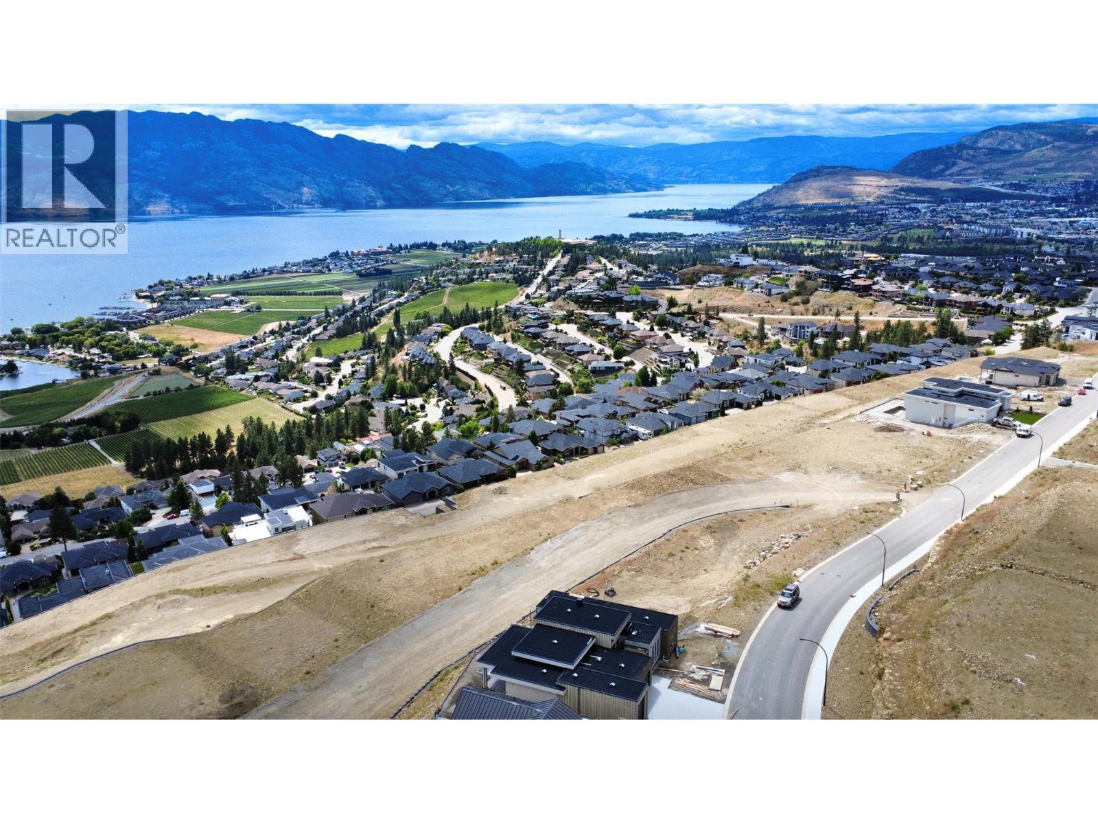 1367 Vineyard Drive. West Kelowna, British Columbia
