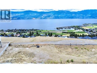 1367 Vineyard Drive. West Kelowna, British Columbia