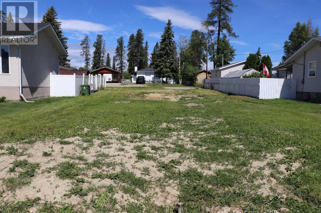 4920 10 Avenue, Edson