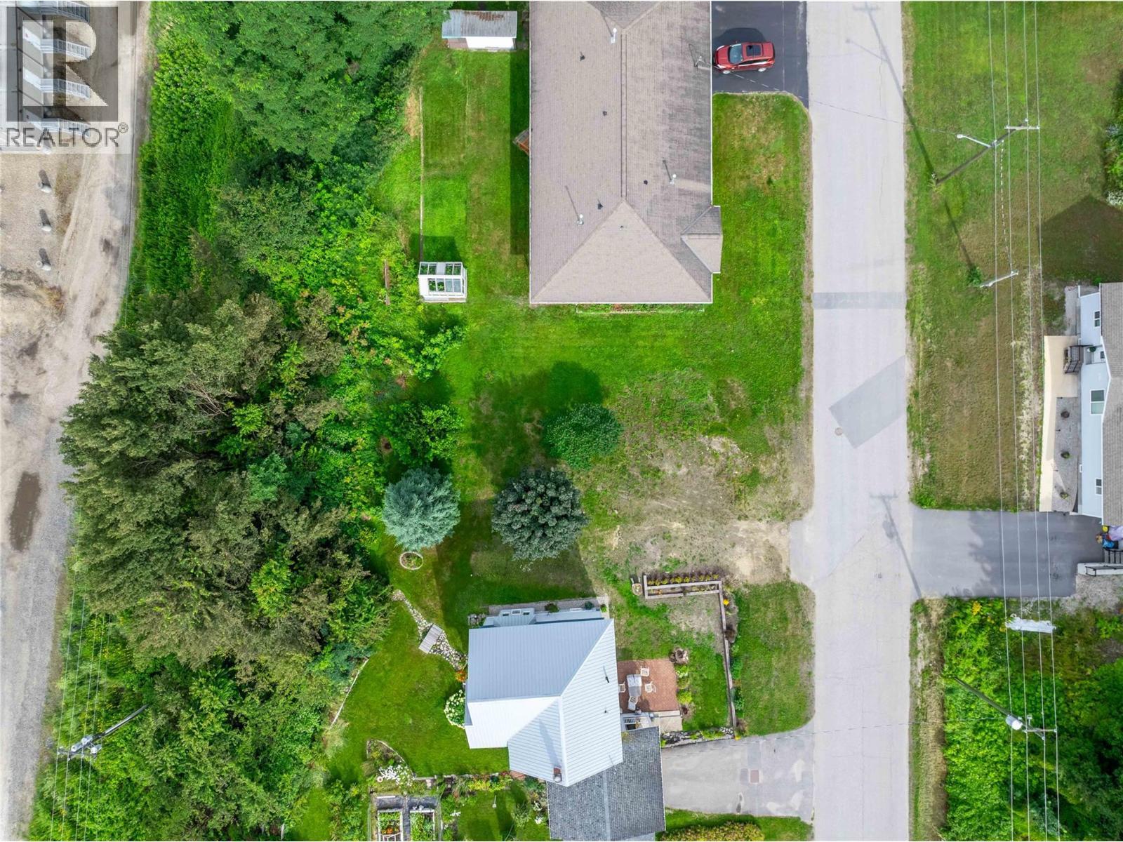 157 Track Street E. Revelstoke, British Columbia