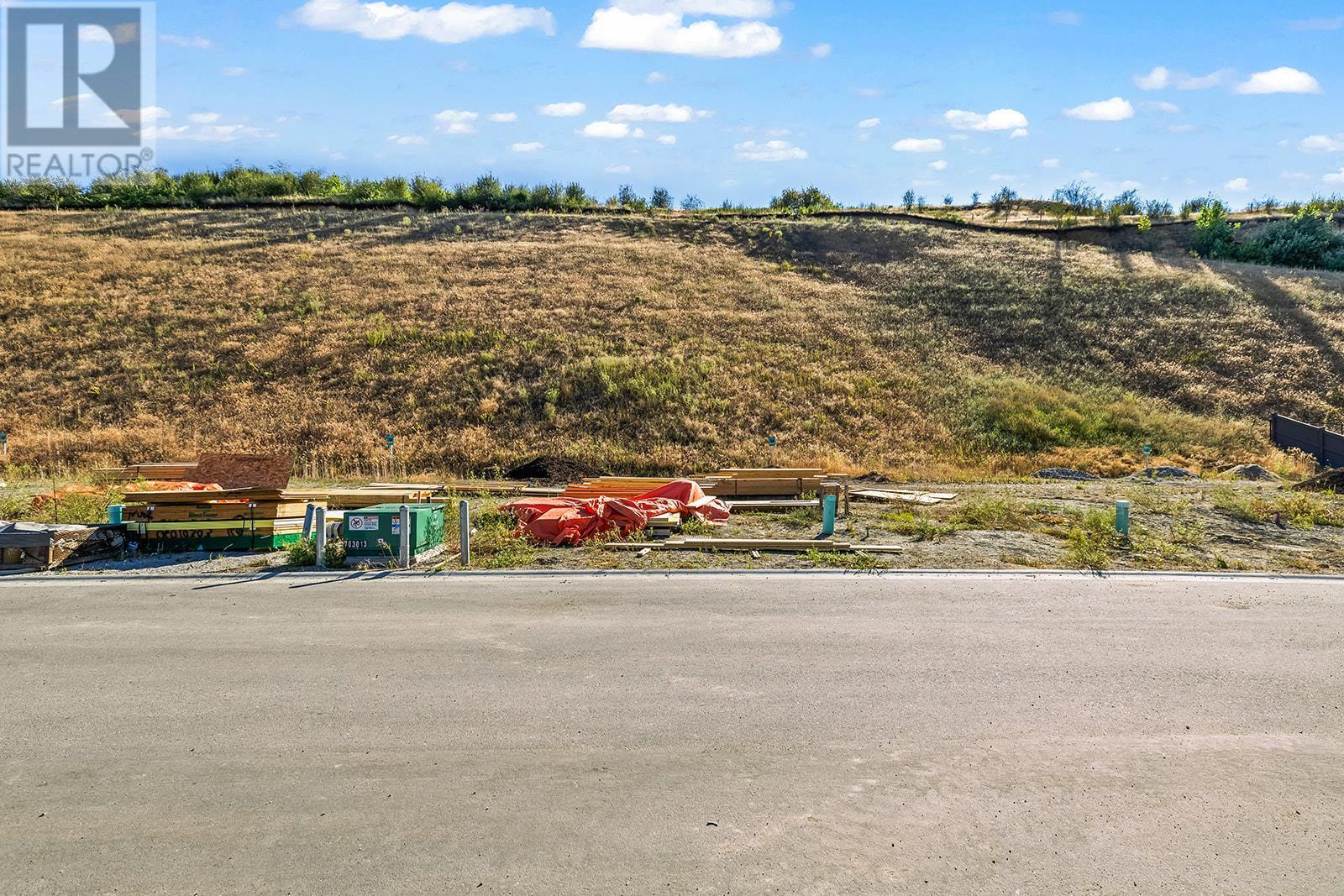 410 Arrowleaf Rise. Coldstream, British Columbia