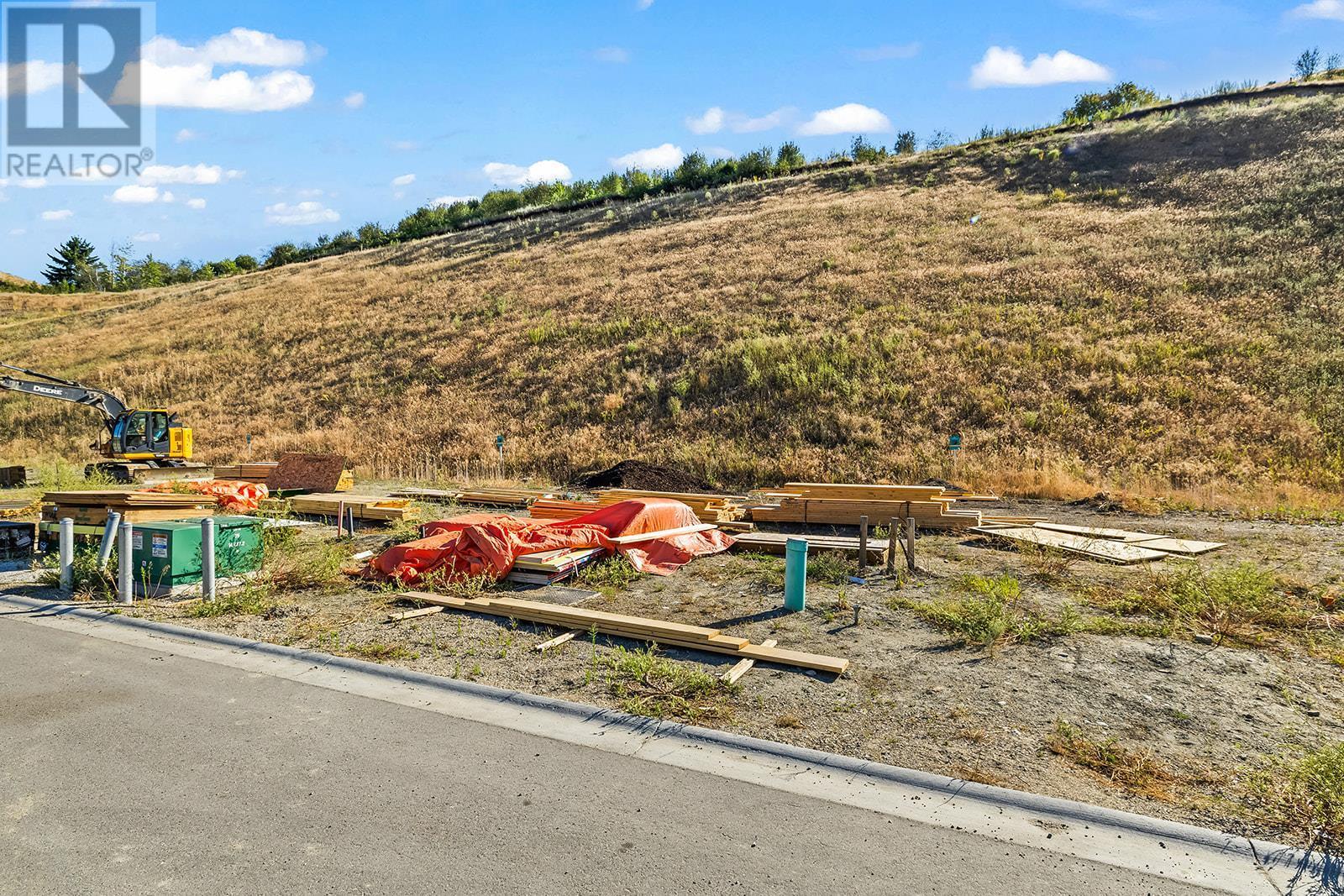 410 Arrowleaf Rise. Coldstream, British Columbia