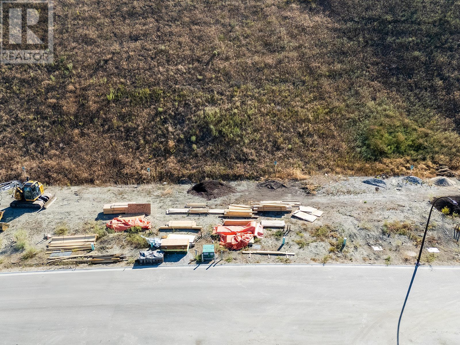 410 Arrowleaf Rise. Coldstream, British Columbia