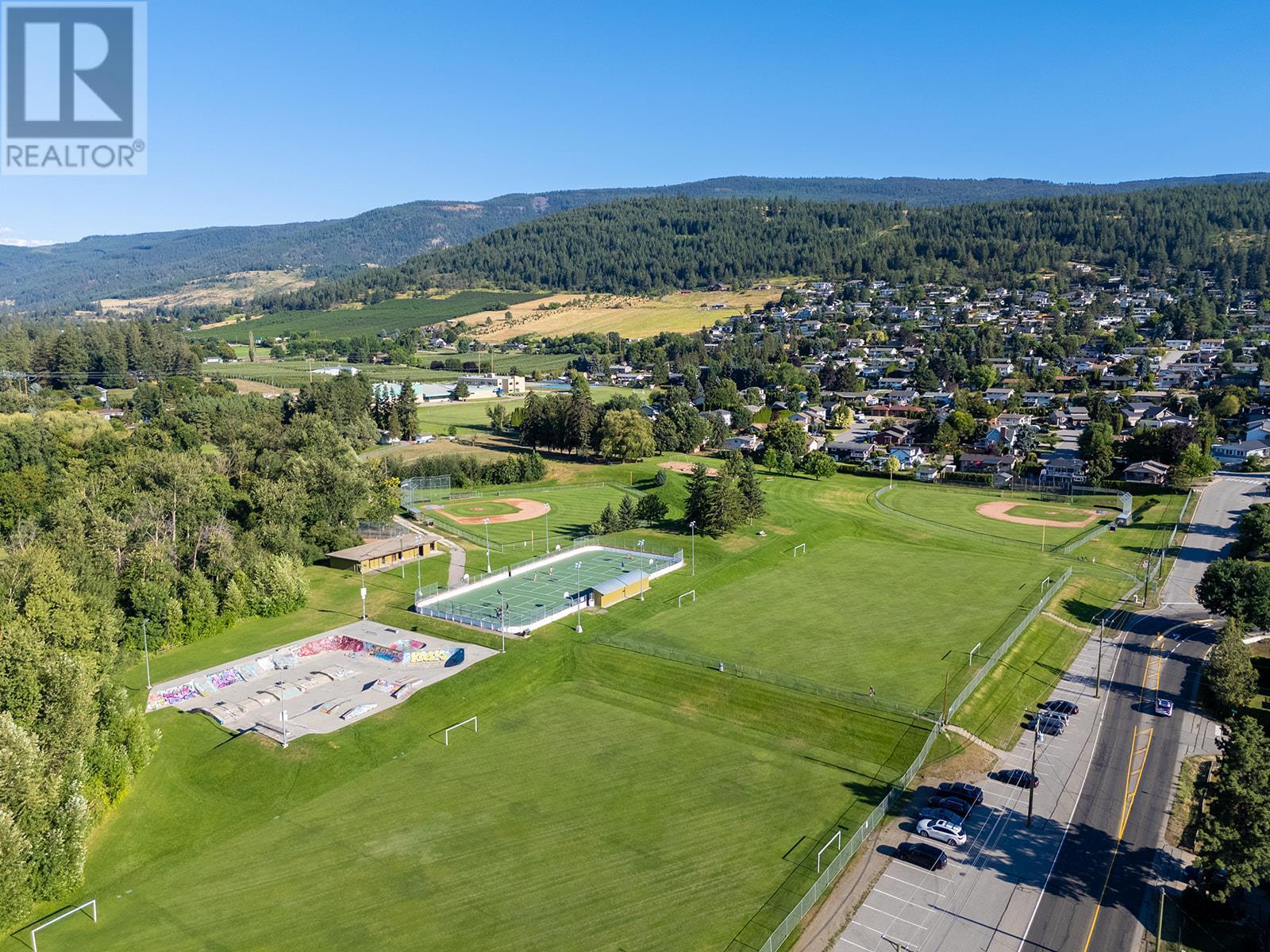 410 Arrowleaf Rise. Coldstream, British Columbia