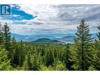 7928 Aspen Road. Vernon, British Columbia