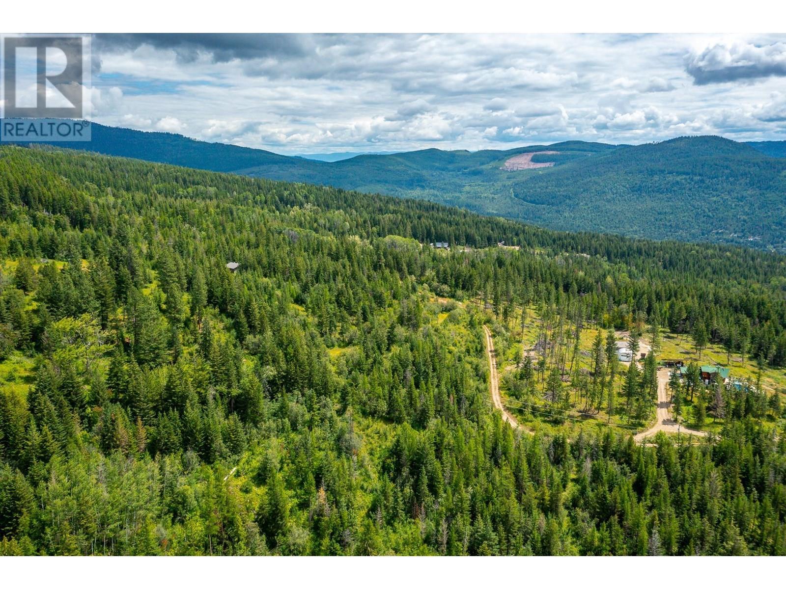 7928 Aspen Road. Vernon, British Columbia