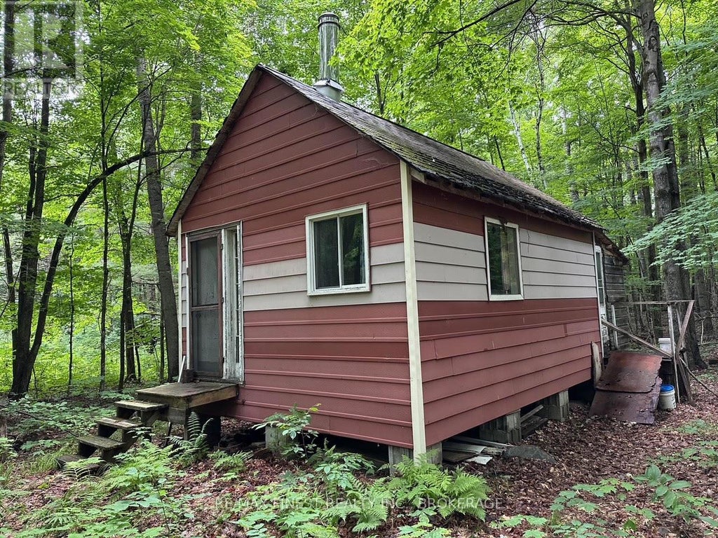 1042 Street Pierre Road, Frontenac (frontenac North)