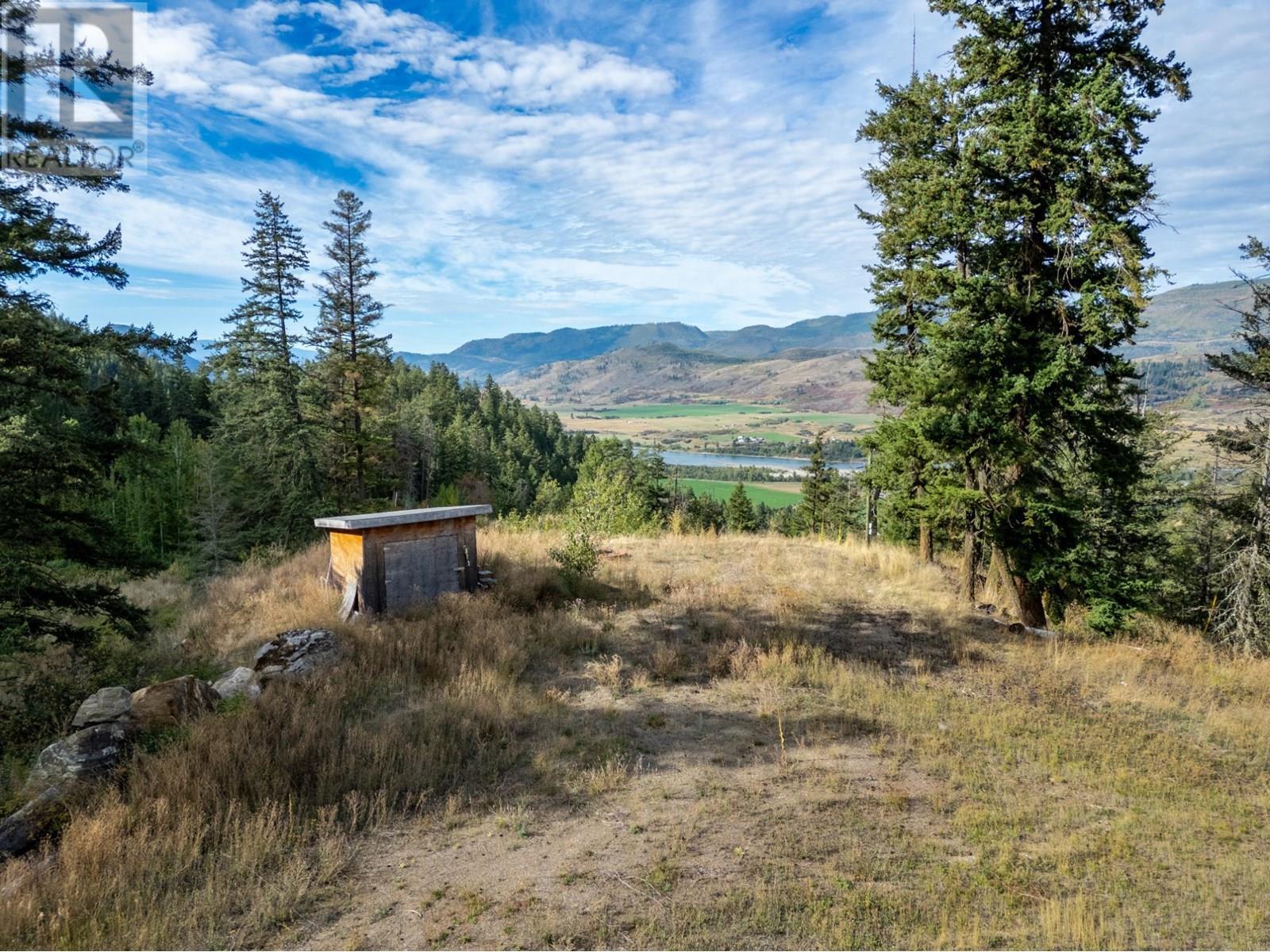 7 Riverwind Drive. Chase, British Columbia
