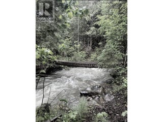 7468 Dixon Dam Road. Vernon, British Columbia