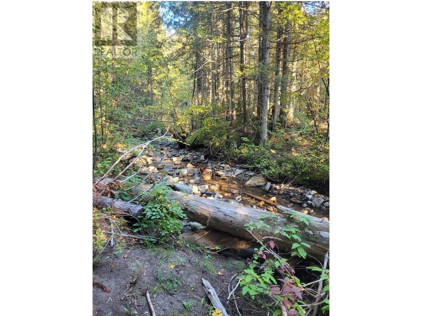 7468 Dixon Dam Road. Vernon, British Columbia