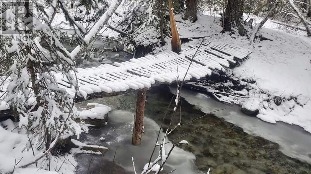 7468 Dixon Dam Road. Vernon, British Columbia