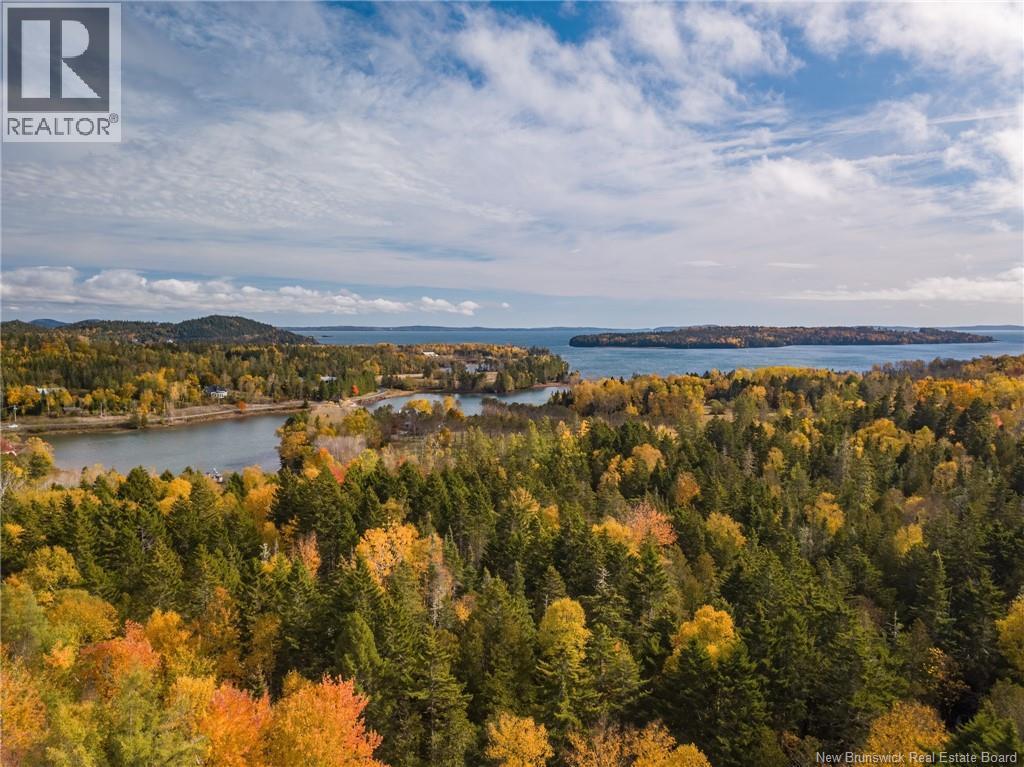 Land Chamcook Lake No 1 Road, Chamcook