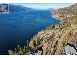 180 Sheerwater Court Unit# 8. Kelowna, British Columbia