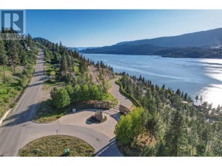 180 Sheerwater Court Unit# 8. Kelowna, British Columbia