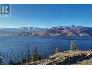 180 Sheerwater Court Unit# 8. Kelowna, British Columbia