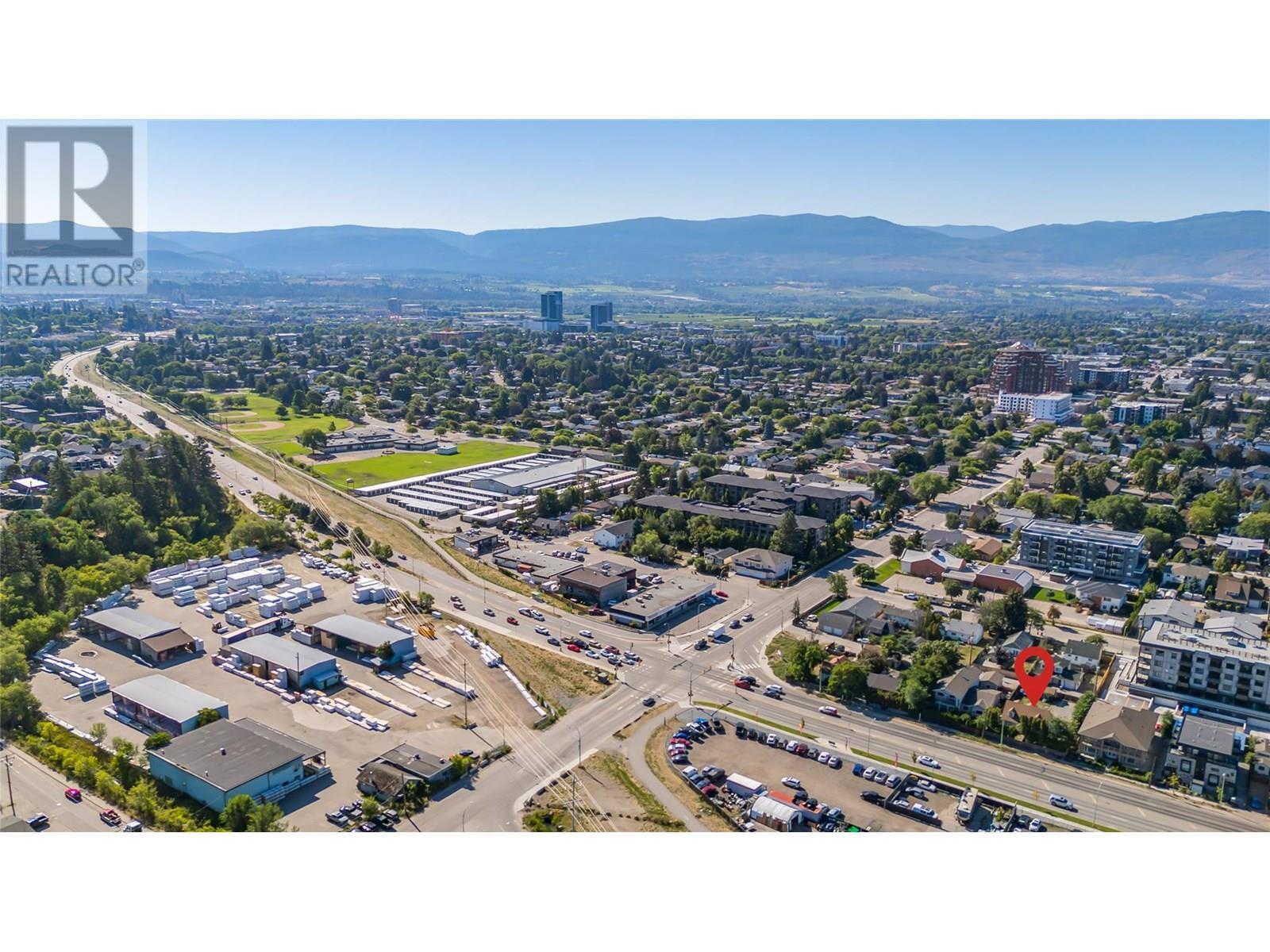 1069 Clement Avenue. Kelowna, British Columbia