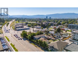 1069 Clement Avenue. Kelowna, British Columbia