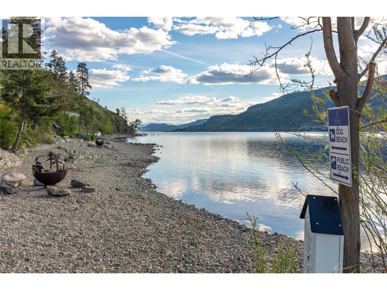 3417 Hilltown Close. Kelowna, British Columbia